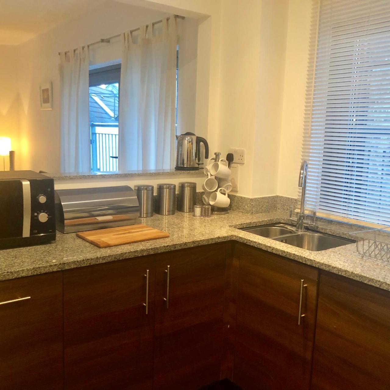 2 Bed Executive Apartment Next To Liverpool Street Free Wifi By City Stay Aparts London Exterior foto